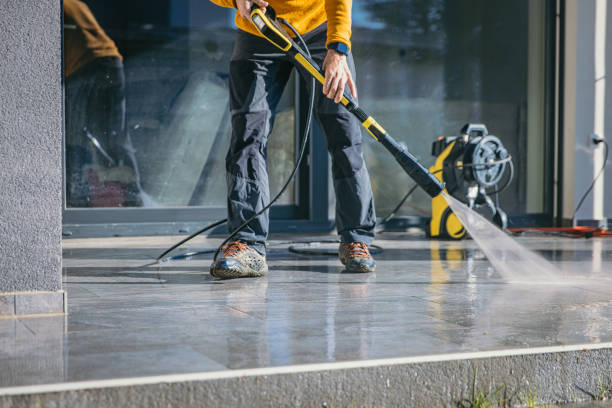 Best Garage Pressure Washing  in Trinity, TX